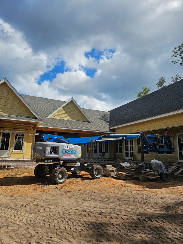 Elberta, AL Shingle Roof